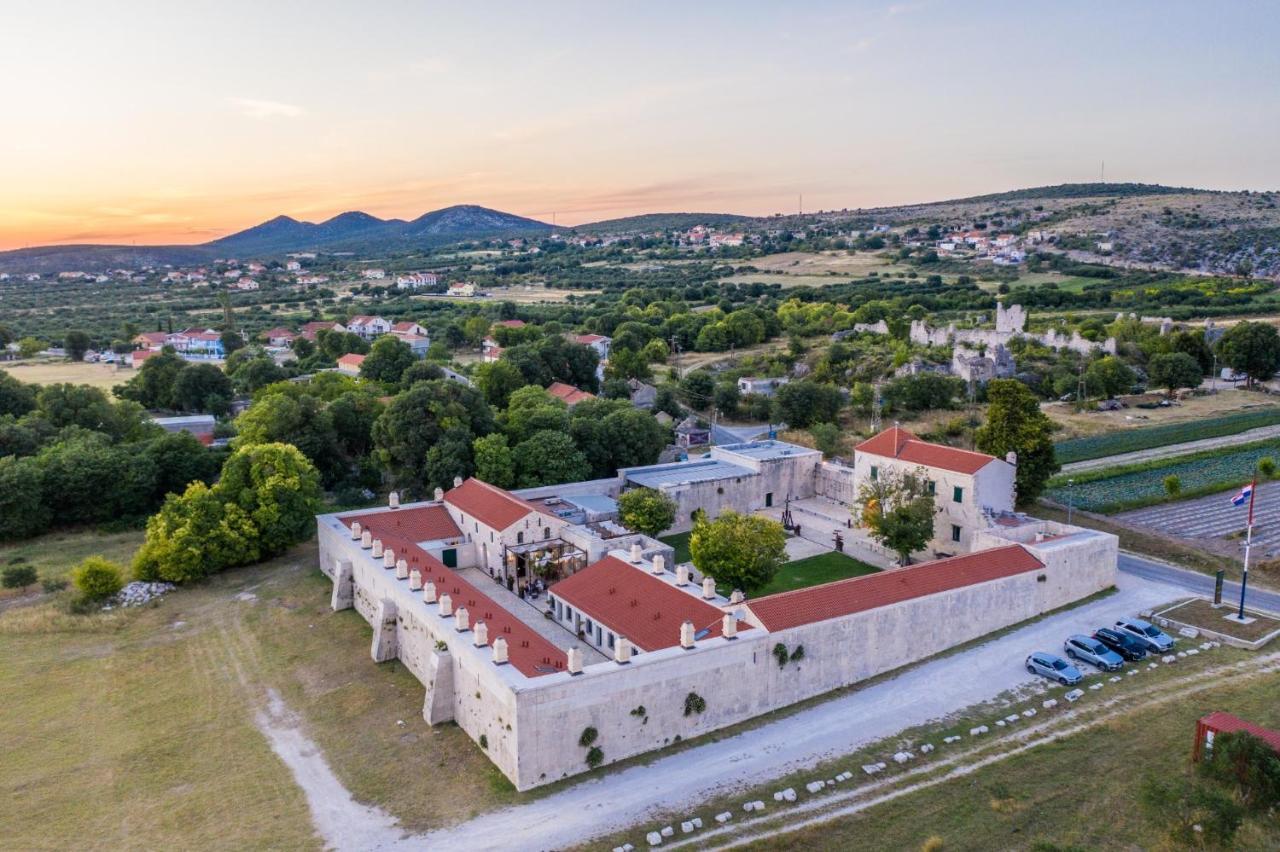 Heritage Hotel Maskovica Han Pakoštane Exterior foto